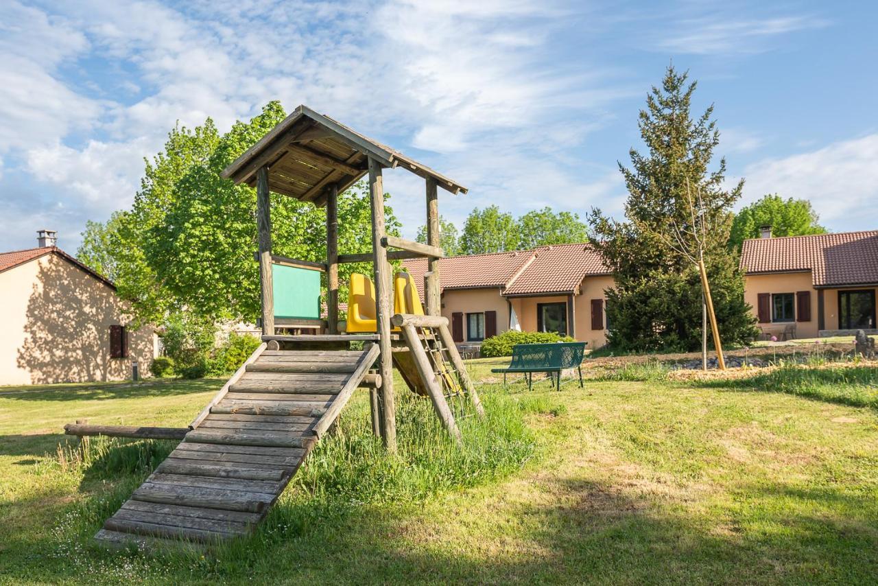 Villages De Gites Le Pigeonnier Le Malzieu-Ville Экстерьер фото